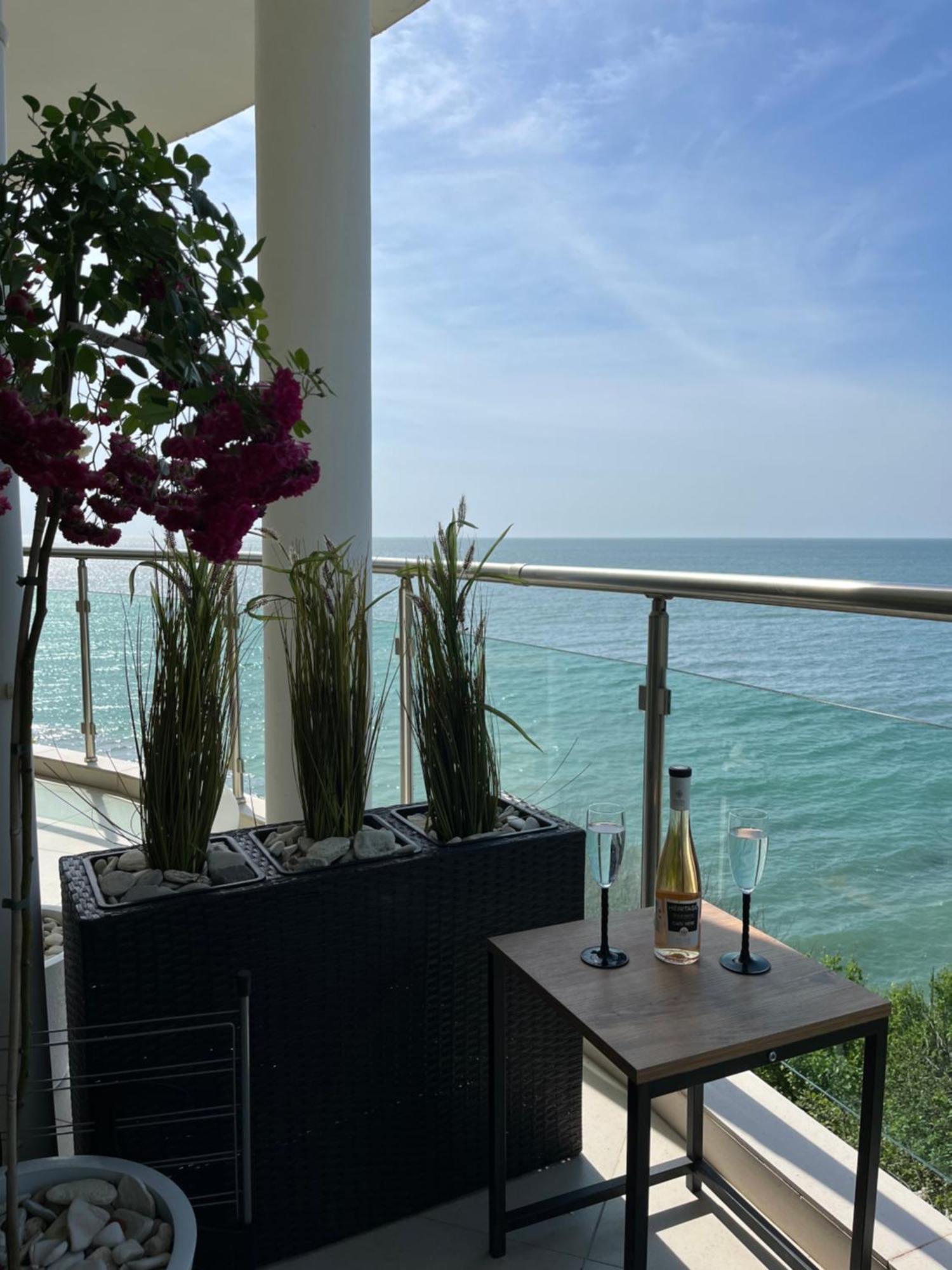 Golf Coast Boutique Studio With Sea View Topola Zewnętrze zdjęcie